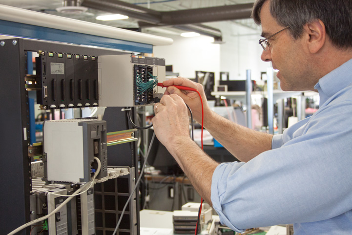 Omron SYSMAC C200H Extensive Testing | Classic Automation